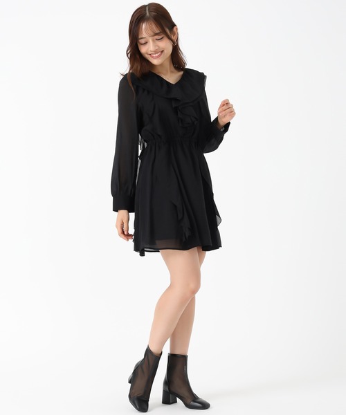 MISCH MASCH(ミッシュマッシュ)の「フリルミニワンピース(ワンピース・レディース・ブラック/アイボリー・フリ-)」の6枚目の写真