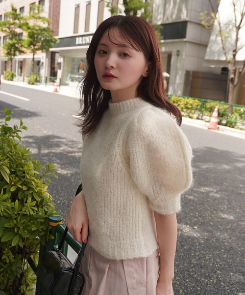 EIMY ISTOIRE(エイミーイストワール)の「パフスリーブニットカーディガン(ニット/セーター・レディース・オフホワイト/グレー・F)」の10枚目の写真