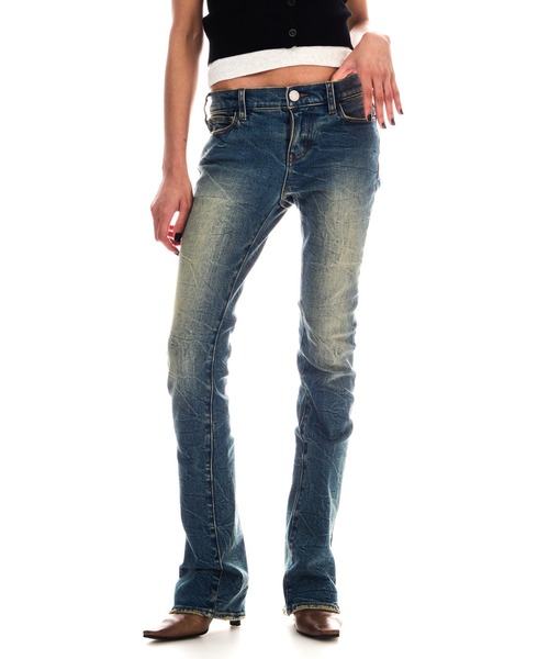 BEEDEN（ビーデン）の「LOWRISE WIDE STRAIGHT BLU DENIM