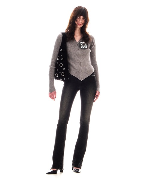 FIT BOOT-CUT LOWRISE DENIM（デニムパンツ）｜BEEDEN（ビーデン）の