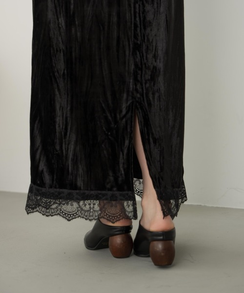 hinari（ヒナリ）の「ベロアレースキャミワンピ（ワンピース・レディース・ブラウン/ブラック・SMALL/X-SMALL/FREE）」の5枚目の写真