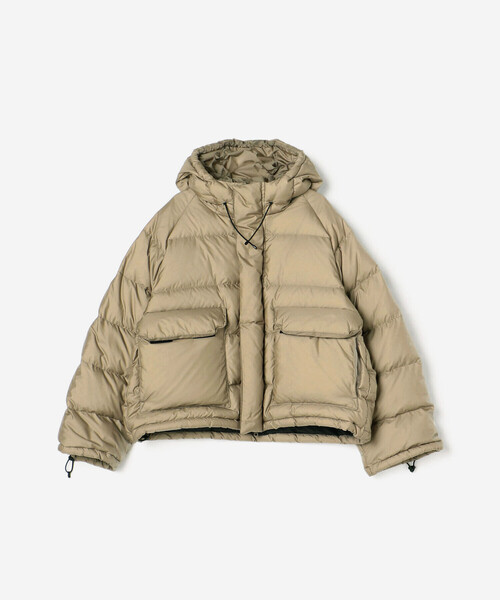 GYMPHLEX（ジムフレックス）の「Gymphlex | ダウン フードショートジャケット WOMEN（ダウンジャケット/コート・レディース・ベージュ/ブラック・14）」の6枚目の写真