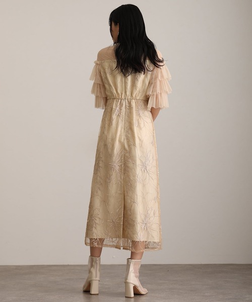 atlo(アトロ)の「七分袖&ミモレ丈 同窓会 成人式 ティアード スリーブフラワー 刺繍Iライン フリル チュール お呼ばれ 結婚式 二次会 フォーマル オケージョンドレス パーティー ドレス 謝恩会 20代 30代(ドレス・レディース・ベージュ/ブラック/イエロー/チャコールグレー・S/L/M)」の11枚目の写真