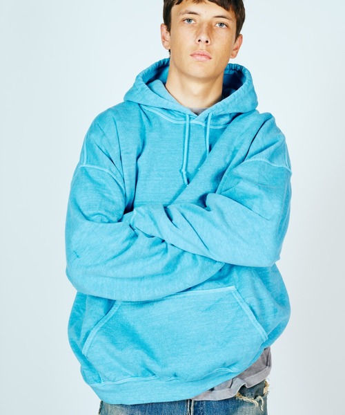 TOWNCRAFT(タウンクラフト)の「TOWNCRAFT / タウンクラフト 90S PIGMENT PULL HOODIE ヴィンテージ加工 ピグメントダイ プルオーバーパーカー(パーカー・メンズ・グレー/パープル/ブラック/ブルーグレー/ライトブルー/オリーブ/ターコイズブルー/ライトグリーン/ピンク/ネイビー・MEDIUM/LARGE/X-LARGE/XX-LARGE)」の16枚目の写真