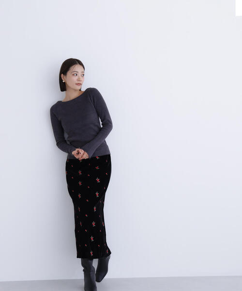 NATURAL BEAUTY BASIC(ナチュラルビューティーベーシック)の「◇ボートネックモールリブニット(ニット/セーター・レディース・チャコールグレー/ベージュ/マスタード・FREE)」の7枚目の写真