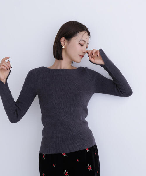 NATURAL BEAUTY BASIC(ナチュラルビューティーベーシック)の「◇ボートネックモールリブニット(ニット/セーター・レディース・チャコールグレー/ベージュ/マスタード・FREE)」の8枚目の写真