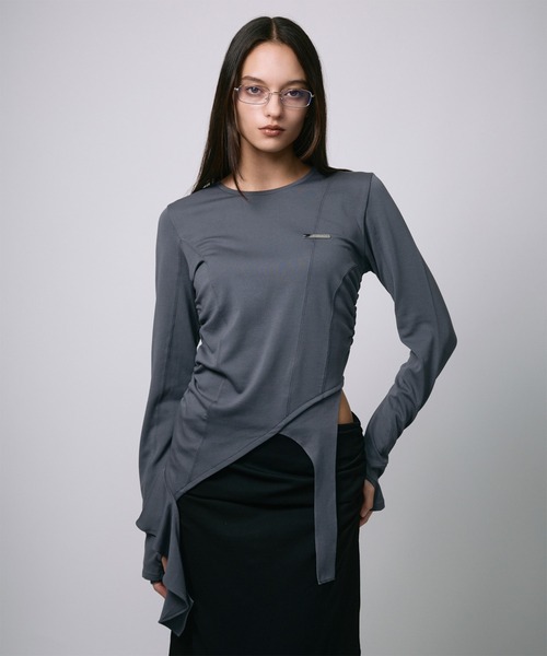 led.tokyo（レッドトウキョウ）の「【led.tokyo】ASYMMETRY FRILL TOPS/アシンメトリーフリルトップス（Tシャツ/カットソー・レディース・チャコールグレー/ブラック/ベージュ・FREE）」の13枚目の写真