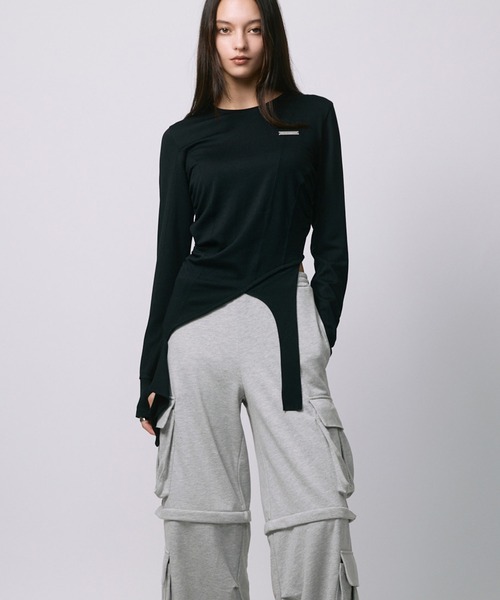 led.tokyo（レッドトウキョウ）の「【led.tokyo】ASYMMETRY FRILL TOPS/アシンメトリーフリルトップス（Tシャツ/カットソー・レディース・チャコールグレー/ブラック/ベージュ・FREE）」の7枚目の写真