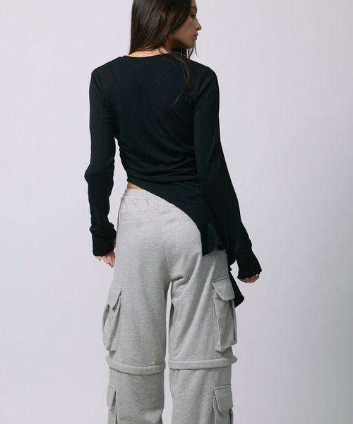 led.tokyo（レッドトウキョウ）の「【led.tokyo】ASYMMETRY FRILL TOPS/アシンメトリーフリルトップス（Tシャツ/カットソー・レディース・チャコールグレー/ブラック/ベージュ・FREE）」の9枚目の写真