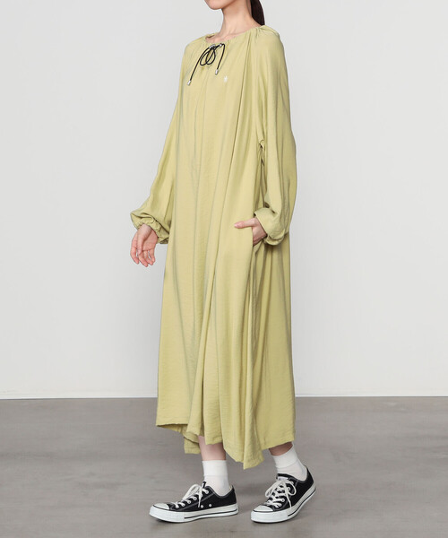 GYMPHLEX（ジムフレックス）の「Gymphlex | ネックギャザー 長袖ワンピース WOMEN（ワンピース・レディース・ダークネイビー/イエロー系その他・14）」の7枚目の写真