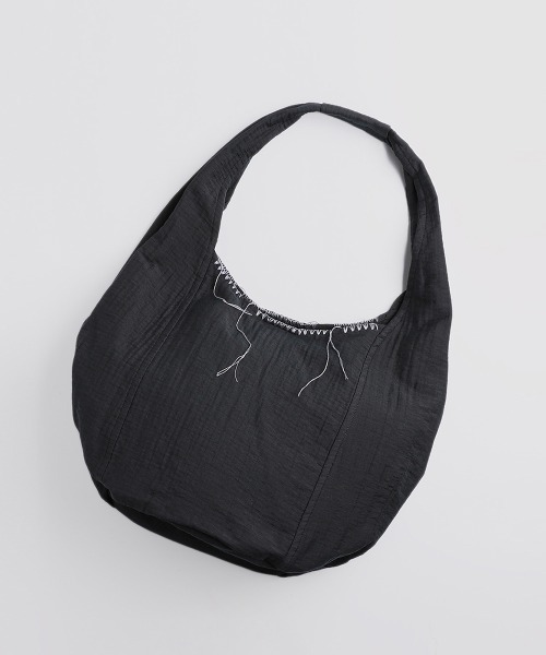 BALLAST ARK（バラストアーク）の「BALLAST ARK / バラストアーク：Oval Embroid Bag：BA12-BG01[AST]（トートバッグ・メンズ・ブラック×イエロー/ブラック×ホワイト/ブラック系その他/ブラック×パープル・FREE）」の12枚目の写真