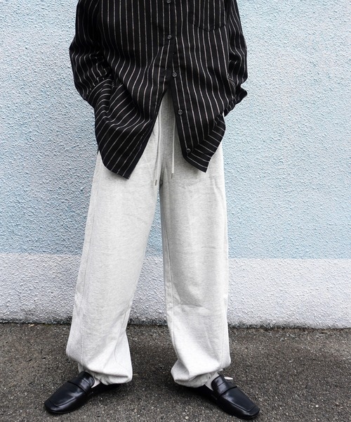 gossara（ゴサラ）の「バレルレッグスエットPT（スウェットパンツ・レディース・ブラック/ブラウン/グレー・FREE）」の2枚目の写真