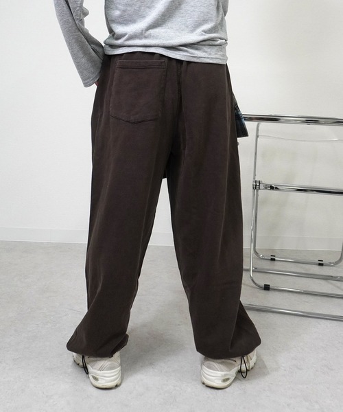 gossara（ゴサラ）の「バレルレッグスエットPT（スウェットパンツ・レディース・ブラック/ブラウン/グレー・FREE）」の11枚目の写真