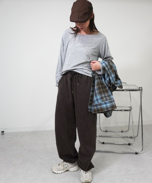 gossara（ゴサラ）の「バレルレッグスエットPT（スウェットパンツ・レディース・ブラック/ブラウン/グレー・FREE）」の13枚目の写真