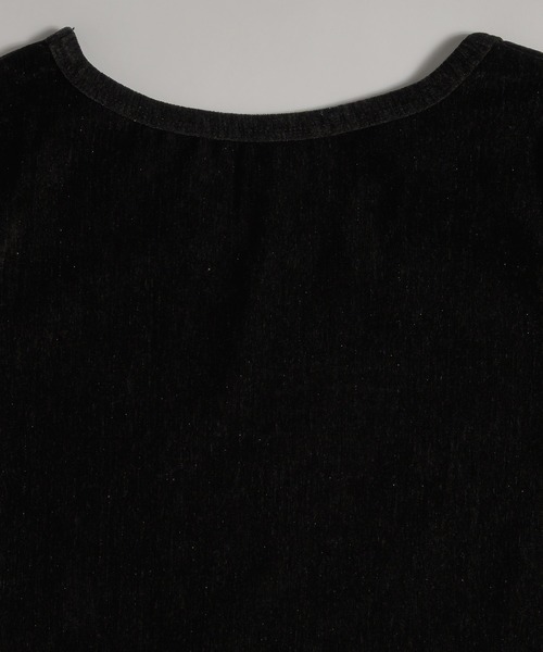 MUHET（ミュエータ）の「【set item】velour long sleeve t-shirt & halter neck camisole / ホルターネックキャミセットベロアロンT（Tシャツ/カットソー・レディース・ブラウン/ネイビー/アイボリー/ブラック・FREE）」の15枚目の写真