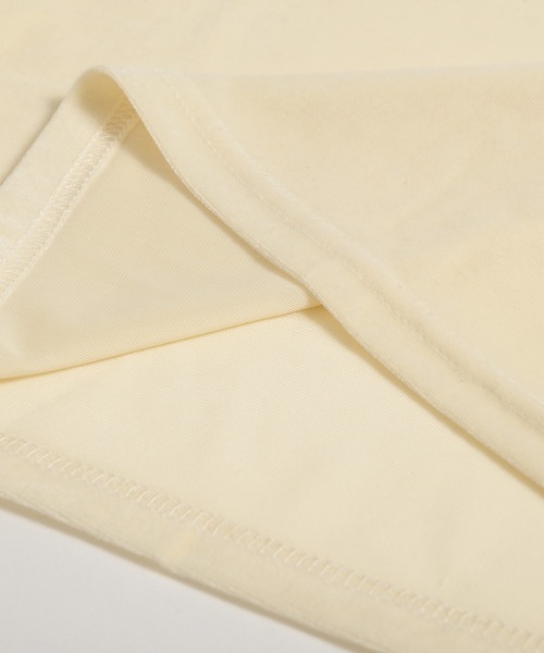 MUHET（ミュエータ）の「【set item】velour long sleeve t-shirt & halter neck camisole / ホルターネックキャミセットベロアロンT（Tシャツ/カットソー・レディース・ブラウン/ネイビー/アイボリー/ブラック・FREE）」の14枚目の写真