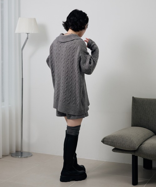 LAULEN(ローレン)の「skipper neck cable knit 2set /襟付きスキッパーネックケーブルニットショートパンツ2セット(セットアップ・レディース・チャコールグレー/ブラック/アイボリー・FREE)」の5枚目の写真