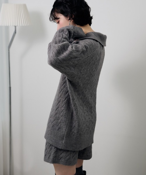 LAULEN(ローレン)の「skipper neck cable knit 2set /襟付きスキッパーネックケーブルニットショートパンツ2セット(セットアップ・レディース・チャコールグレー/ブラック/アイボリー・FREE)」の9枚目の写真