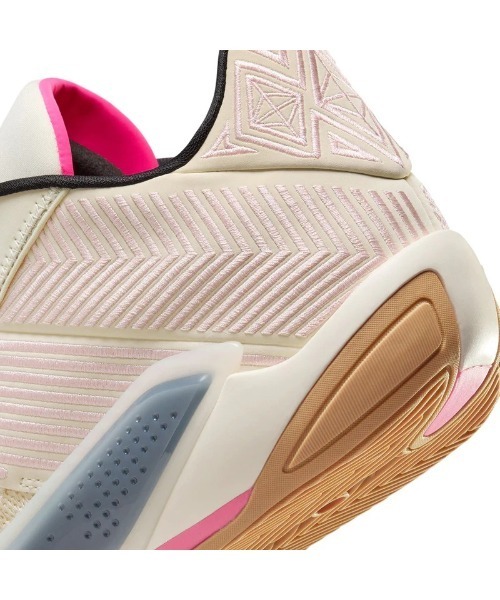 JORDAN BRAND（ジョーダンブランド） エア ジョーダン38 AIR JORDAN