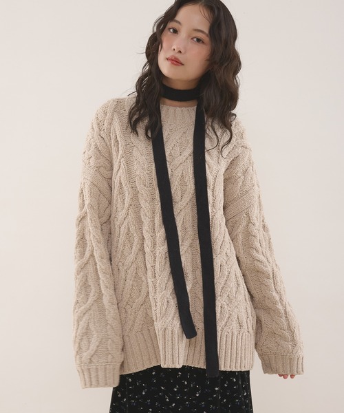 MUHET(ミュエータ)の「velour chenille yarn cable knit sweater / ベロアモールケーブルニット(ニット/セーター・レディース・ピンク/ネイビー/アイボリー・FREE)」の10枚目の写真