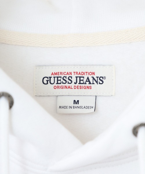 GUESS JEANS(ゲスジーンズ)の「GUESS JEANS GJ HOOD REG AMERICA TRAD SWEAT ゲス 刺繍ロゴ プルオーバー パーカー フーディー(パーカー・メンズ・ホワイト/ブラック・XL/M/L)」の5枚目の写真