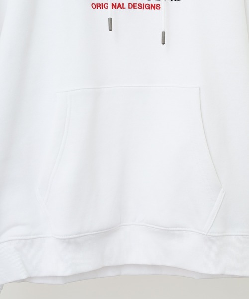 GUESS JEANS(ゲスジーンズ)の「GUESS JEANS GJ HOOD REG AMERICA TRAD SWEAT ゲス 刺繍ロゴ プルオーバー パーカー フーディー(パーカー・メンズ・ホワイト/ブラック・XL/M/L)」の9枚目の写真