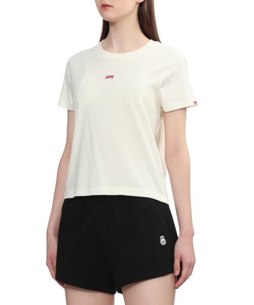APEE BY A BATHING APE(エイピーバイアベイシングエイプ)の「APEE BADGE CROP TEE(Tシャツ/カットソー・レディース・ブラック/アイボリー・X-SMALL/SMALL)」の5枚目の写真