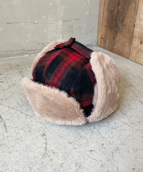 SPINNS（スピンズ）の「2WAYオンブレチャック柄フライトキャップ/防寒/耳当て付き/アビエーター帽/ユニセックス（キャップ・メンズ・ブラック系その他/レッド系その他・ONESIZE）」の12枚目の写真