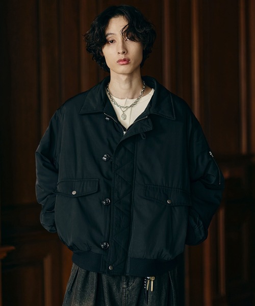 Bleme（ブレム）の「2WAYフライトジャケット / N-2B ミリタリー ジャケット 【襟ファー取り外し可能】（ミリタリージャケット・メンズ・ブラック系/ベージュ系/カーキ系・M/S/XL/L）」の13枚目の写真