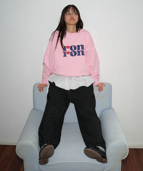 RONRON（ロンロン）の「DOT LOGO SWEATSHIRT PINK（スウェット・レディース・その他・FREE）」の3枚目の写真