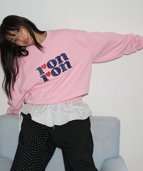 RONRON（ロンロン）の「DOT LOGO SWEATSHIRT PINK（スウェット・レディース・その他・FREE）」の4枚目の写真