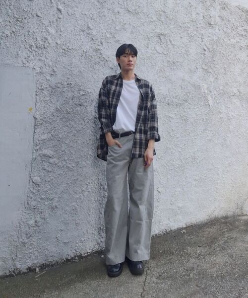 SIGNATURE（シグネチャ）の「カーブドツインダートコットンパンツ[グレー]（その他パンツ・レディース・その他・SMALL/MEDIUM/LARGE/X-LARGE）」の12枚目の写真