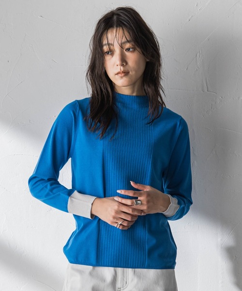 MAYSON GREY(メイソングレイ)の「ボトルネック配色ニットプルオーバー≪手洗い可能≫(ニット/セーター・レディース・オフホワイト/ブラック/ライトグレー/ブルー・M)」の4枚目の写真