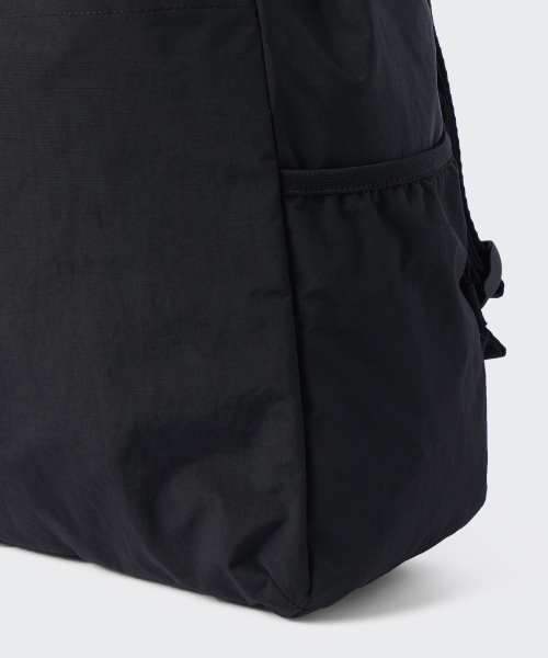 MUSINSA STANDARD（ムシンサスタンダード）の「リップストップワンバックルドローストリングバックパック[ブラック]（バックパック/リュック・レディース・その他・FREE）」の5枚目の写真