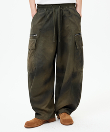 TRILLION（トリリオン）の「Dirty Washed Maxi Volume Cargo Pants [Khaki]（その他パンツ・レディース）」