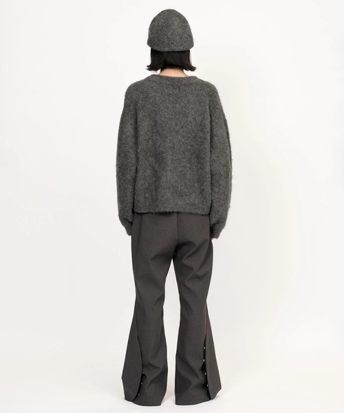GOAT ESSENCE(ゴートエッセンス)の「ALPACA V-NECK KNIT SWEATER(ニット/セーター・メンズ・ブラック/グレー/ブラウン・2/3)」の10枚目の写真