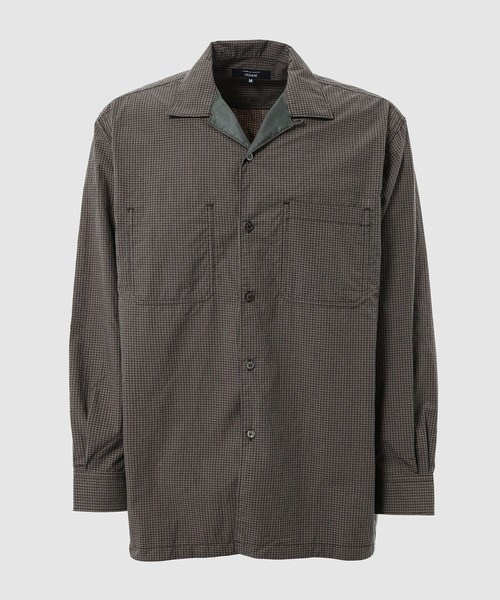 Рубашка открытого типа из хлопка — open-necked cotton shirt
