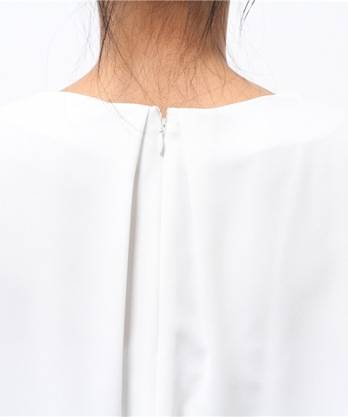 N.（N. Natural Beauty Basic）（エヌエヌナチュラルビューティーベーシック）の「プレートネックブラウス（シャツ/ブラウス・レディース・ホワイト/ネイビー・MEDIUM）」の13枚目の写真