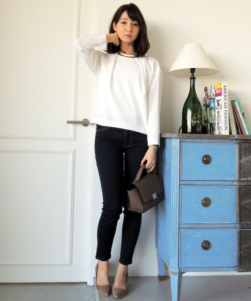 N.（N. Natural Beauty Basic）（エヌエヌナチュラルビューティーベーシック）の「プレートネックブラウス（シャツ/ブラウス・レディース・ホワイト/ネイビー・MEDIUM）」の20枚目の写真