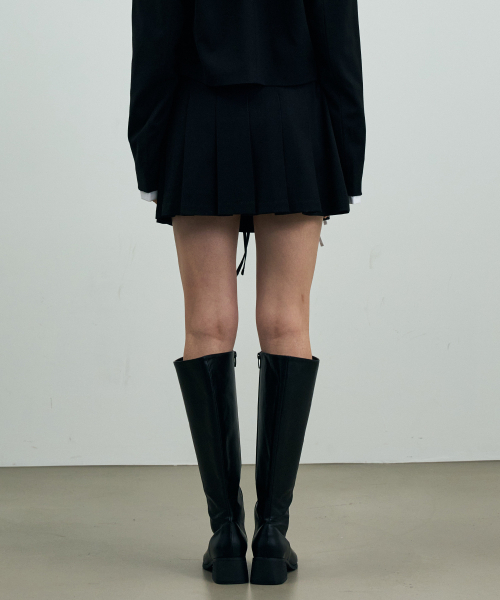 ARI(アリ)の「MILD PLEATS SKIRT PANTS / BLACK(スカート・レディース・ブラック・FREE/MEDIUM/SMALL)」の13枚目の写真
