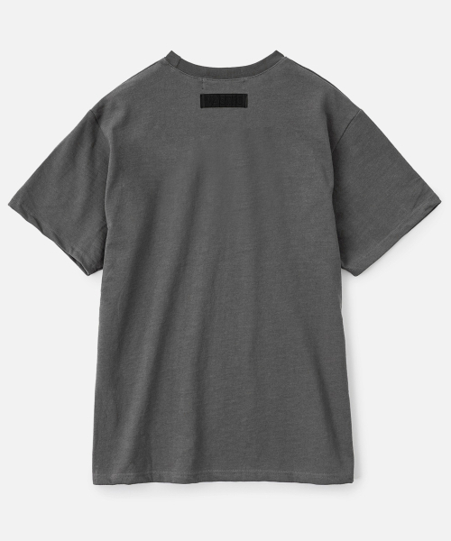VASTIC（バスティック）の「リーフエンブレムTシャツ_チャコール（Tシャツ/カットソー・メンズ・その他・MEDIUM/LARGE/X-LARGE）」の3枚目の写真