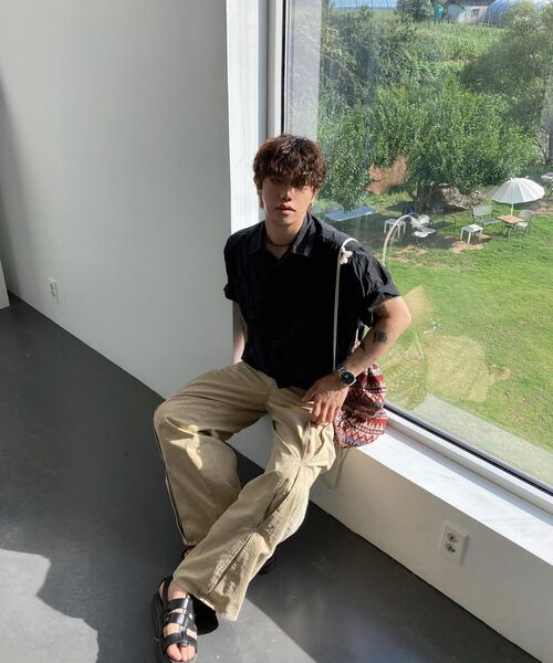 UNGIMMICK(アンジミック)の「WAVE-TUCK WASHED LIGHT PANTS (BEIGE)(デニムパンツ・メンズ・その他・SMALL/MEDIUM/LARGE)」の10枚目の写真