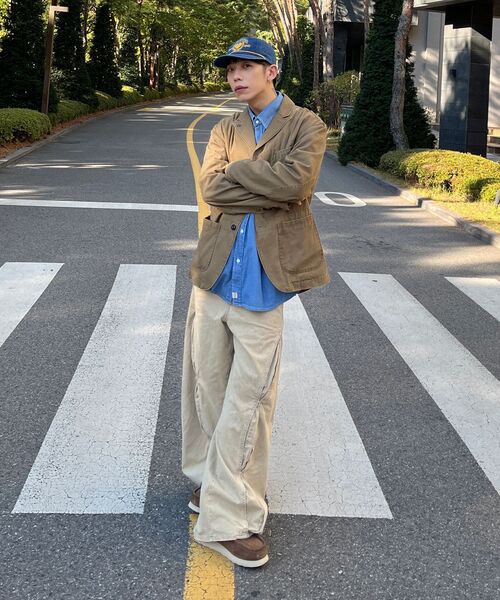 UNGIMMICK(アンジミック)の「WAVE-TUCK WASHED LIGHT PANTS (BEIGE)(デニムパンツ・メンズ・その他・SMALL/MEDIUM/LARGE)」の11枚目の写真