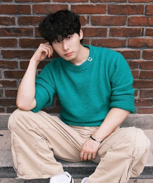 UNGIMMICK(アンジミック)の「WAVE-TUCK WASHED LIGHT PANTS (BEIGE)(デニムパンツ・メンズ・その他・SMALL/MEDIUM/LARGE)」の3枚目の写真
