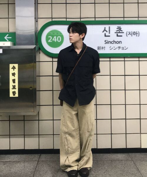 UNGIMMICK(アンジミック)の「WAVE-TUCK WASHED LIGHT PANTS (BEIGE)(デニムパンツ・メンズ・その他・SMALL/MEDIUM/LARGE)」の5枚目の写真
