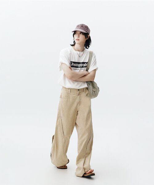 UNGIMMICK(アンジミック)の「WAVE-TUCK WASHED LIGHT PANTS (BEIGE)(デニムパンツ・メンズ・その他・SMALL/MEDIUM/LARGE)」の6枚目の写真