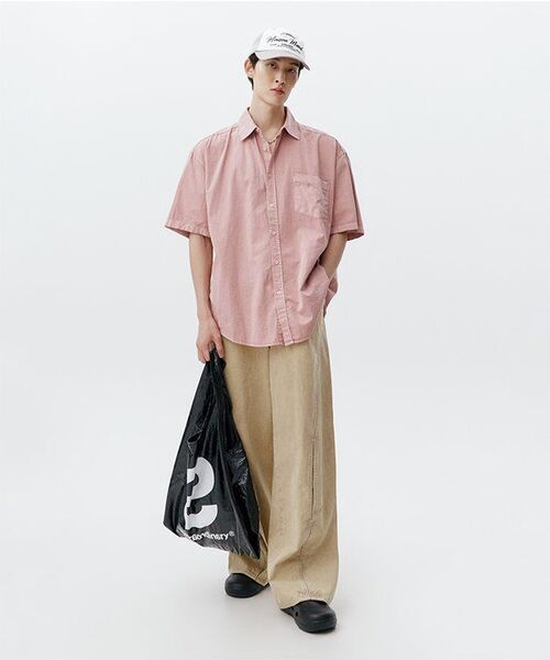 UNGIMMICK(アンジミック)の「WAVE-TUCK WASHED LIGHT PANTS (BEIGE)(デニムパンツ・メンズ・その他・SMALL/MEDIUM/LARGE)」の7枚目の写真