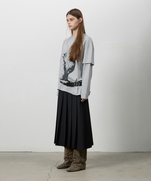 THREE TO EIGHTY（スリートゥエイティー）の「CUT HEM BELT PLEATS SKIRT BLACK（スカート・レディース・その他・MEDIUM/SMALL）」の2枚目の写真