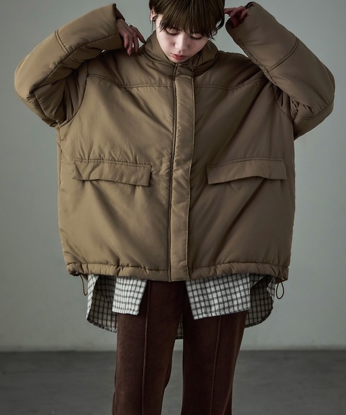 Fashion Letter(ファッションレター)の「スタンドカラー中綿パディングコート(ダウンジャケット/コート・レディース・モカ/オフホワイト/ブラック・M)」の18枚目の写真