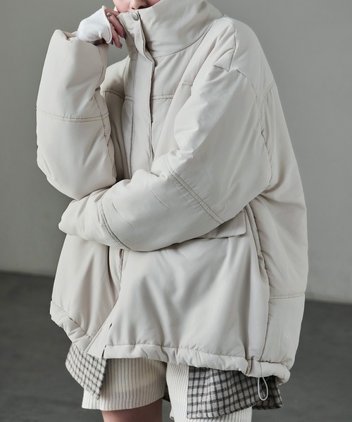 Fashion Letter(ファッションレター)の「スタンドカラー中綿パディングコート(ダウンジャケット/コート・レディース・モカ/オフホワイト/ブラック・M)」の6枚目の写真